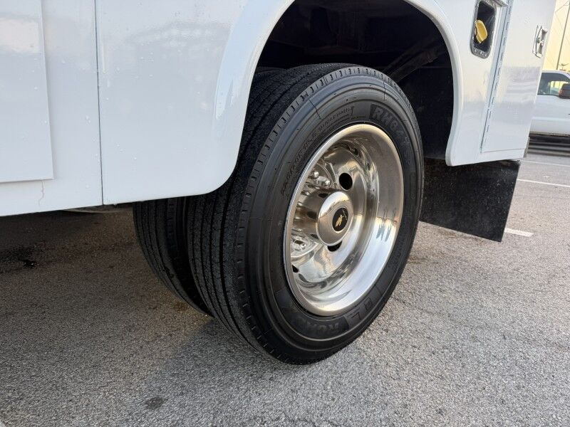 2019 Ford Super Crew F-550 V10 4x4 Utility XL Collinsville OK