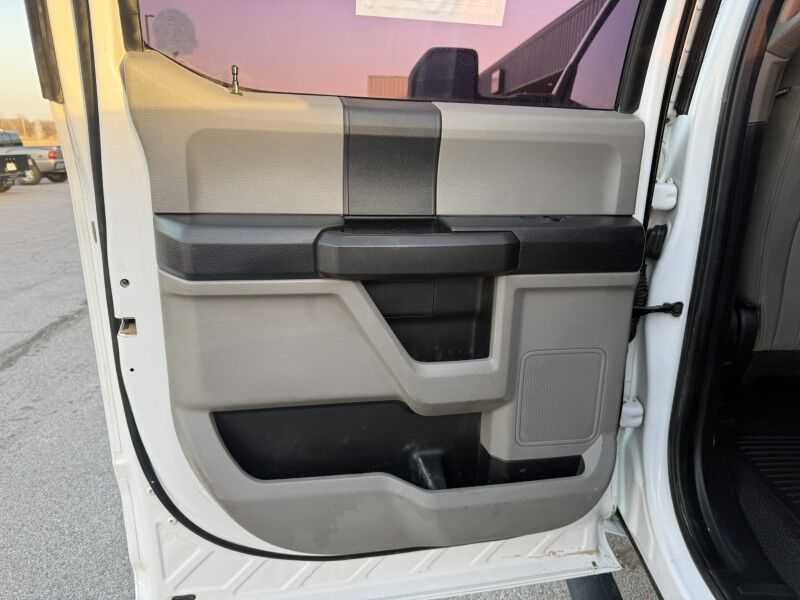 2019 Ford Super Crew F-550 V10 4x4 Utility XL Collinsville OK