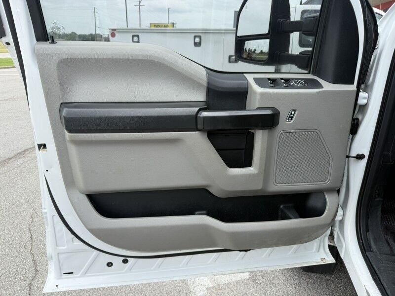 2019 Ford Super Crew F-550 V10 4x4 Utility XL Collinsville OK