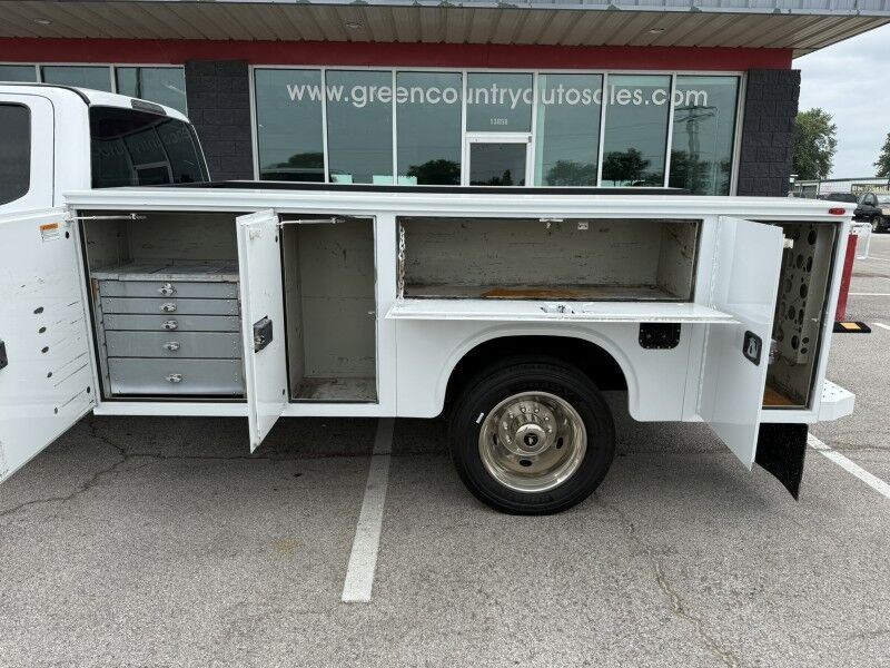 2019 Ford Super Crew F-550 V10 4x4 Utility XL Collinsville OK