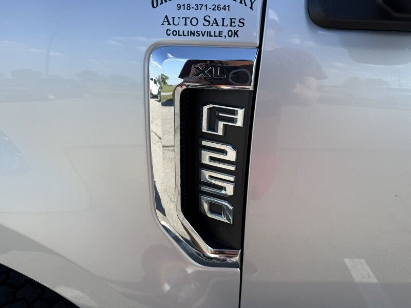 2019 Ford Super Duty F-250 4x4 Utility XL Collinsville OK
