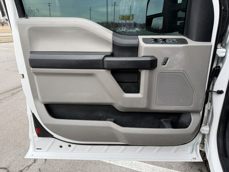 2019 Ford Super Duty F-250 4x4 Utility XL Collinsville OK