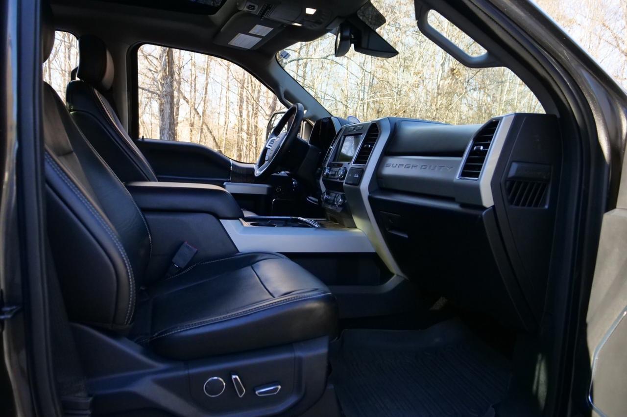 2019 Ford Super Duty F-250 LARIAT 4X4 / Turbo Diesel / Ultimate Package! Lincolnton NC