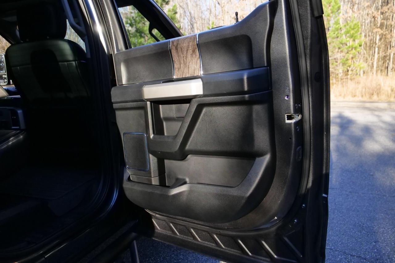 2019 Ford Super Duty F-250 LARIAT 4X4 / Turbo Diesel / Ultimate Package! Lincolnton NC