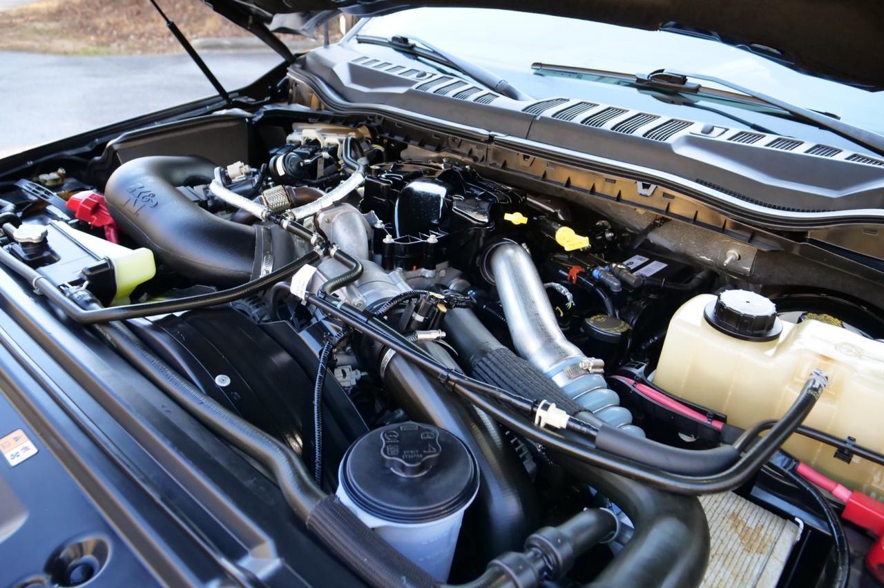 2019 Ford Super Duty F-250 LARIAT 4X4 / Turbo Diesel / Ultimate Package! Lincolnton NC