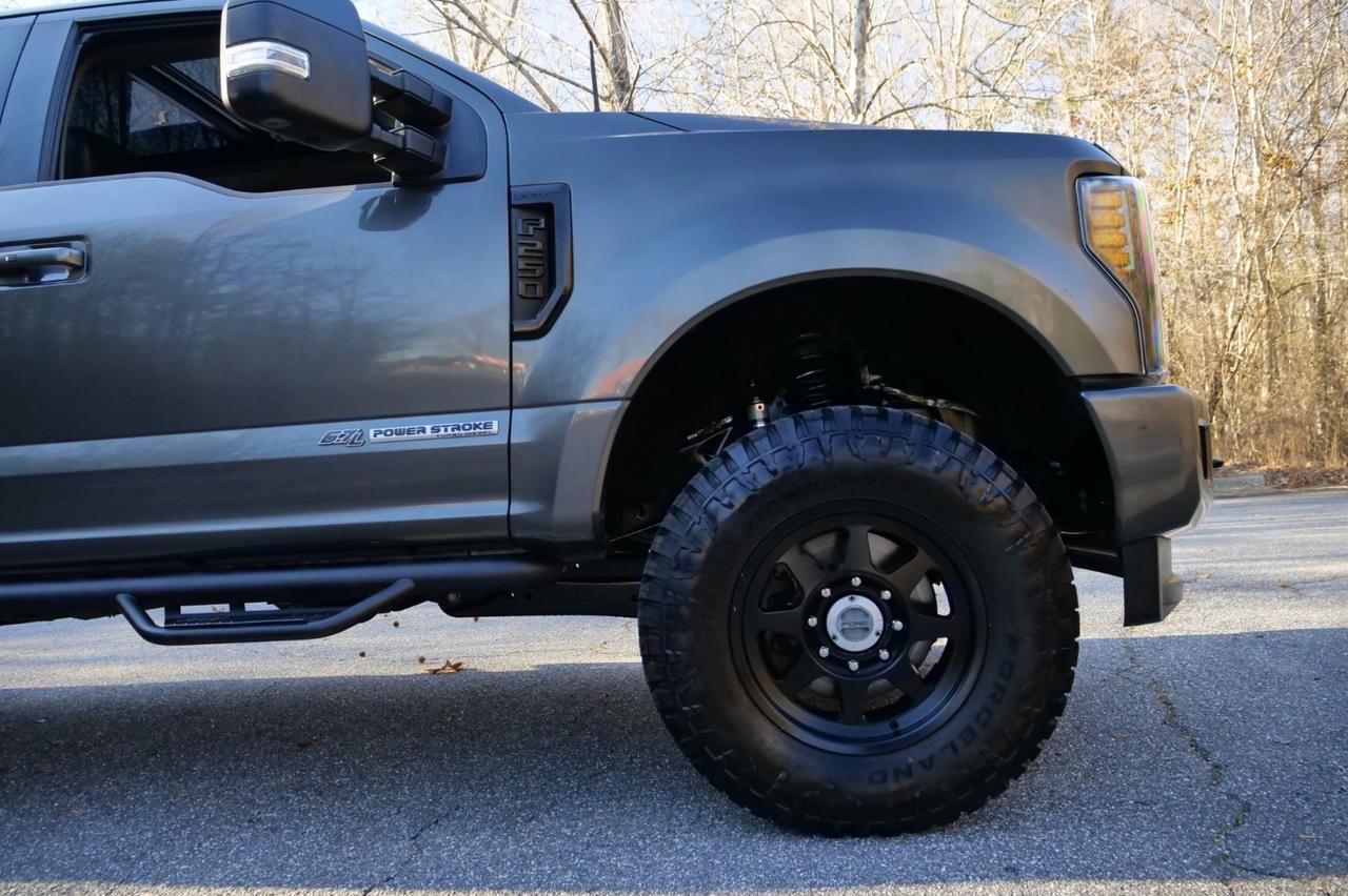 2019 Ford Super Duty F-250 LARIAT 4X4 / Turbo Diesel / Ultimate Package! Lincolnton NC