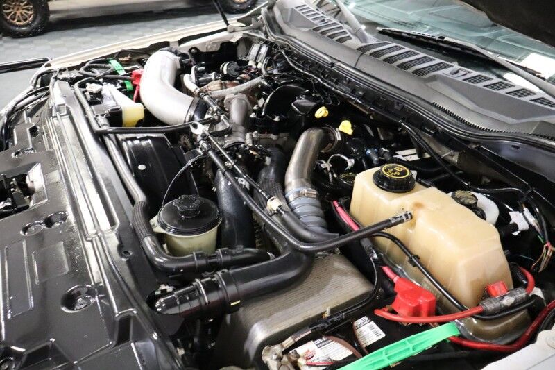 2019 Ford Super Duty F-250 LARIAT Long Bed 6.7L Diesel King Shocks 37in Tires G Arlington TX