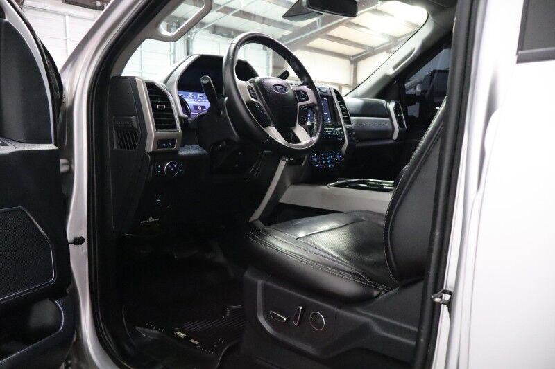 2019 Ford Super Duty F-250 LARIAT Long Bed 6.7L Diesel King Shocks 37in Tires G Arlington TX