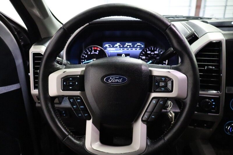 2019 Ford Super Duty F-250 LARIAT Long Bed 6.7L Diesel King Shocks 37in Tires G Arlington TX