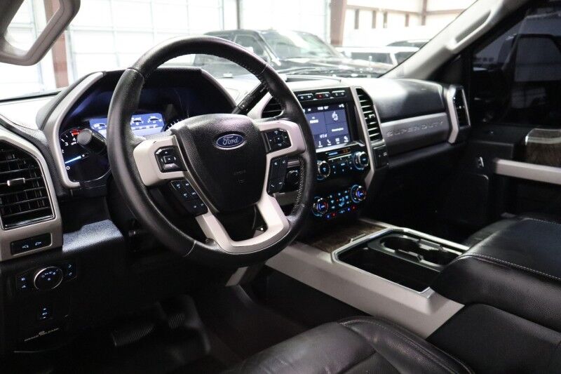 2019 Ford Super Duty F-250 LARIAT Long Bed 6.7L Diesel King Shocks 37in Tires G Arlington TX