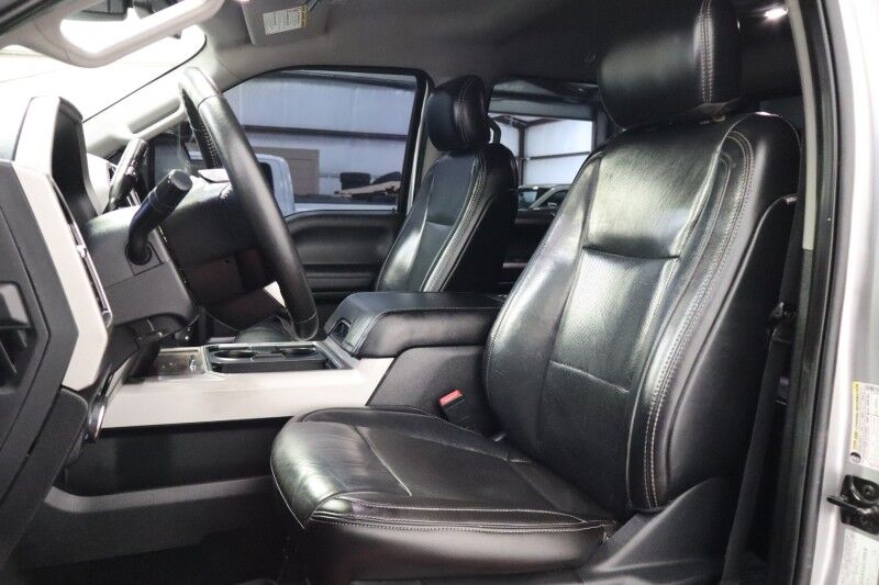 2019 Ford Super Duty F-250 LARIAT Long Bed 6.7L Diesel King Shocks 37in Tires G Arlington TX
