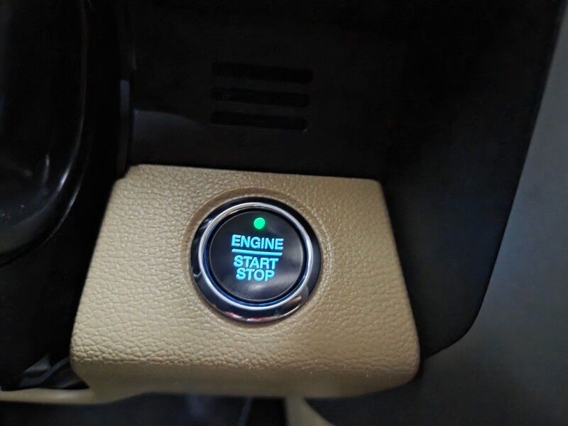 2019 Ford Super Duty F-250 LARIAT Ultimate 22in Wheels 37in Tires 6.7L Diesel FREE WARRANTY Arlington TX