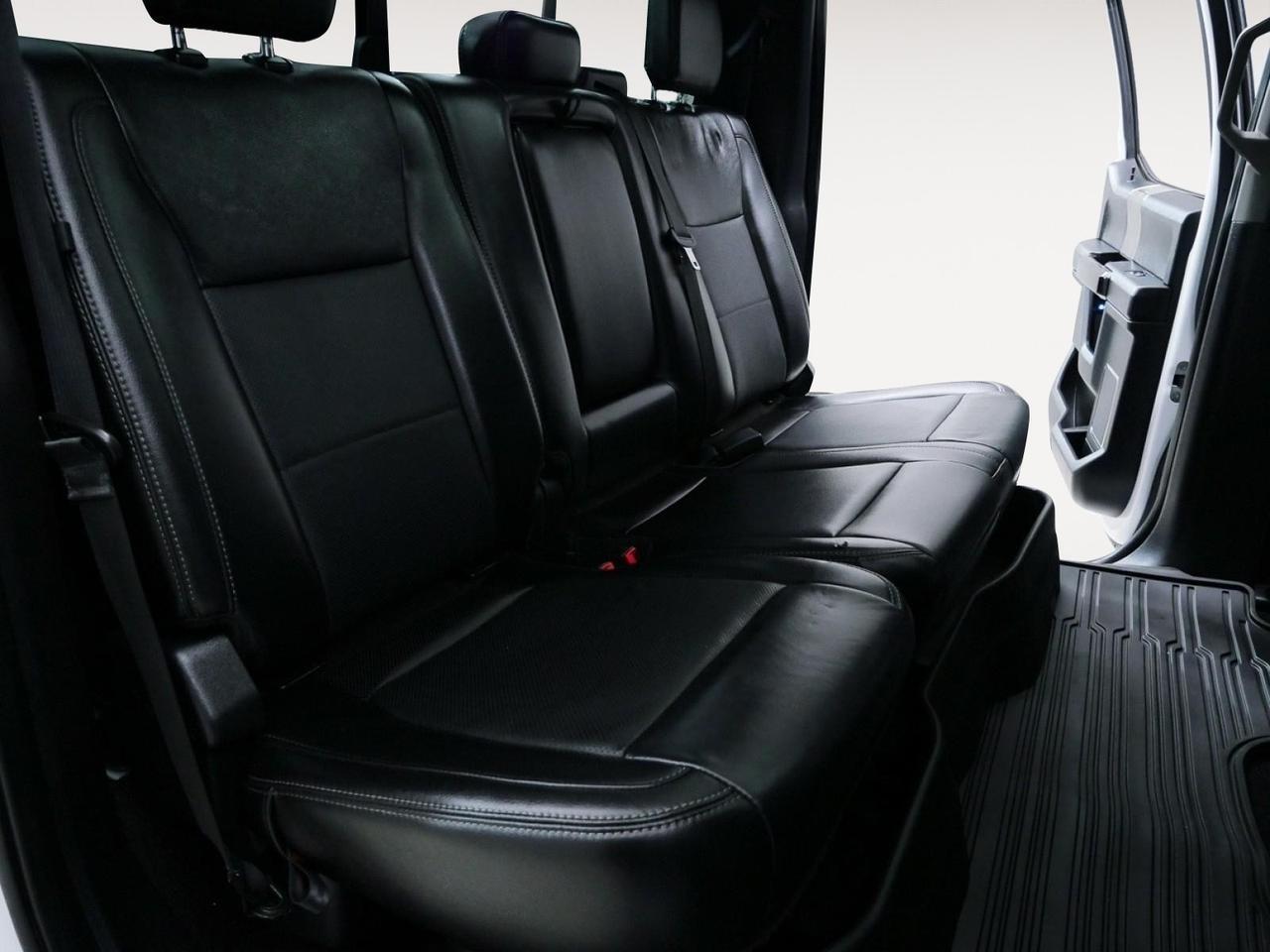 2019 Ford Super Duty F-250 Lariat Black Widow 6.7L Power Stroke 4x4 Mansfield TX