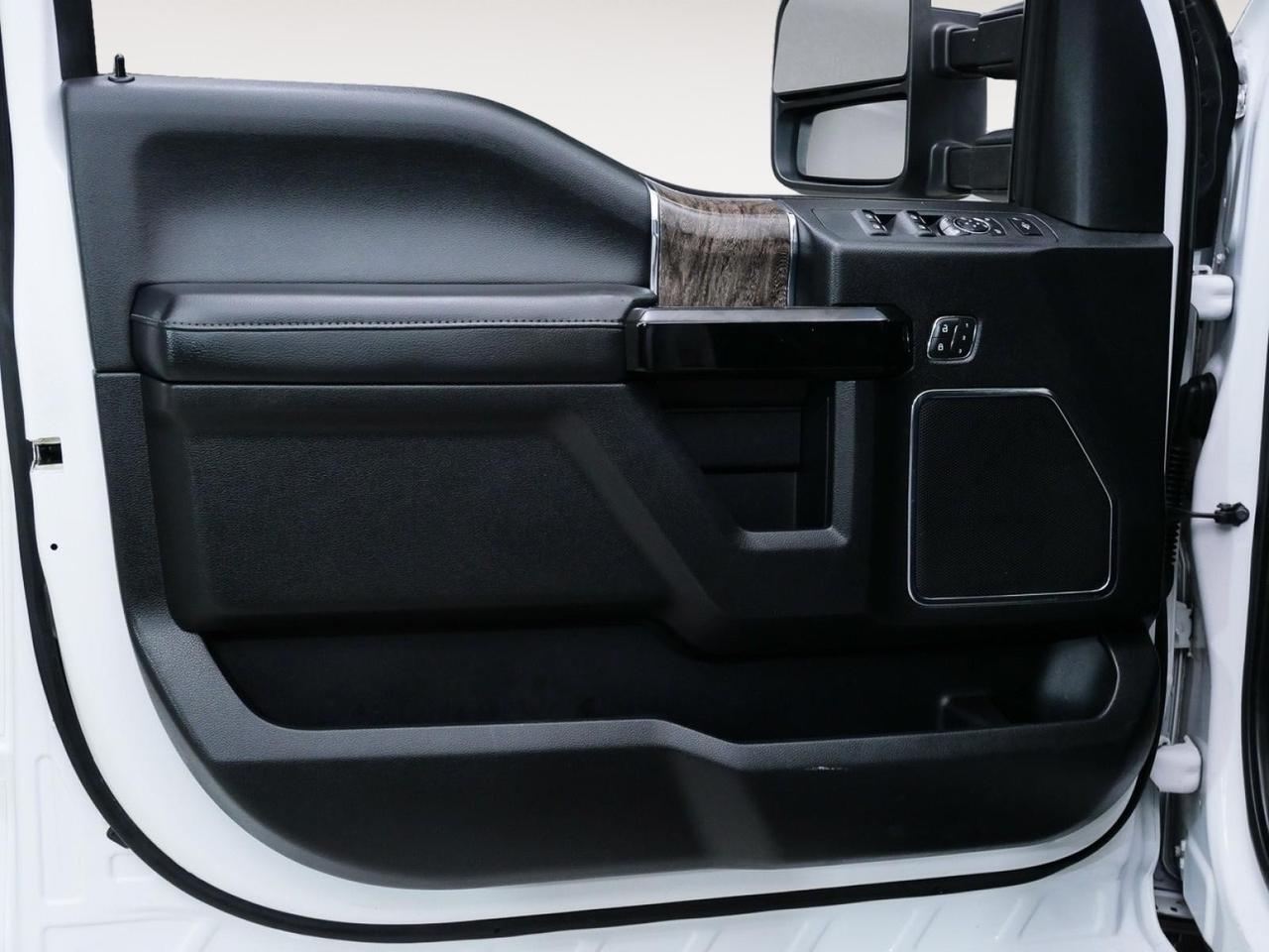 2019 Ford Super Duty F-250 Lariat Black Widow 6.7L Power Stroke 4x4 Mansfield TX