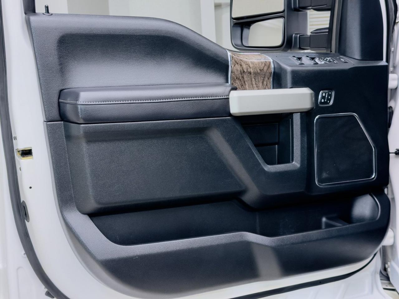 2019 Ford Super Duty F-250 Lariat FX4 6.7L Power Stroke 4x4 Mansfield TX