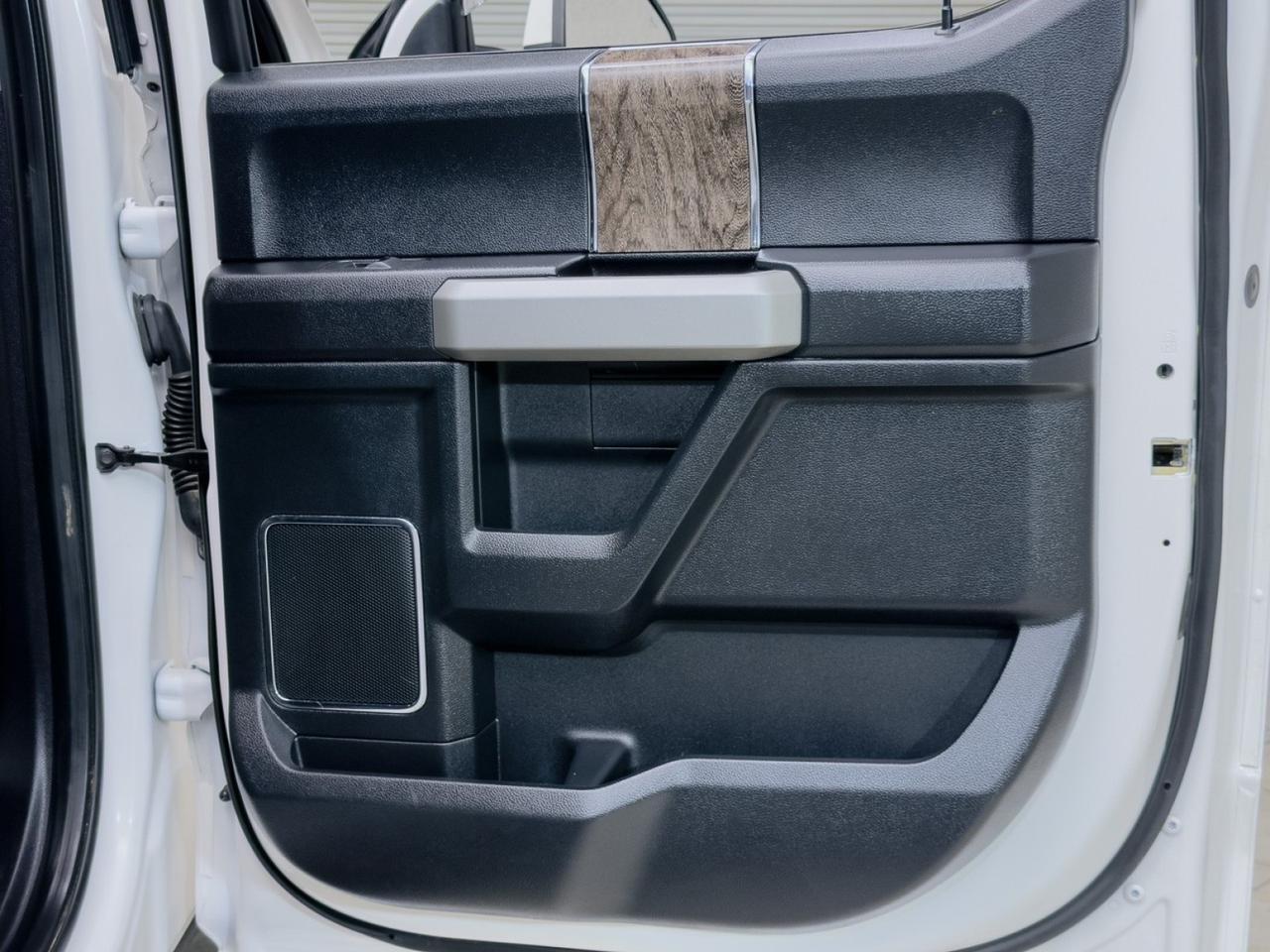 2019 Ford Super Duty F-250 Lariat FX4 6.7L Power Stroke Diesel Mansfield TX