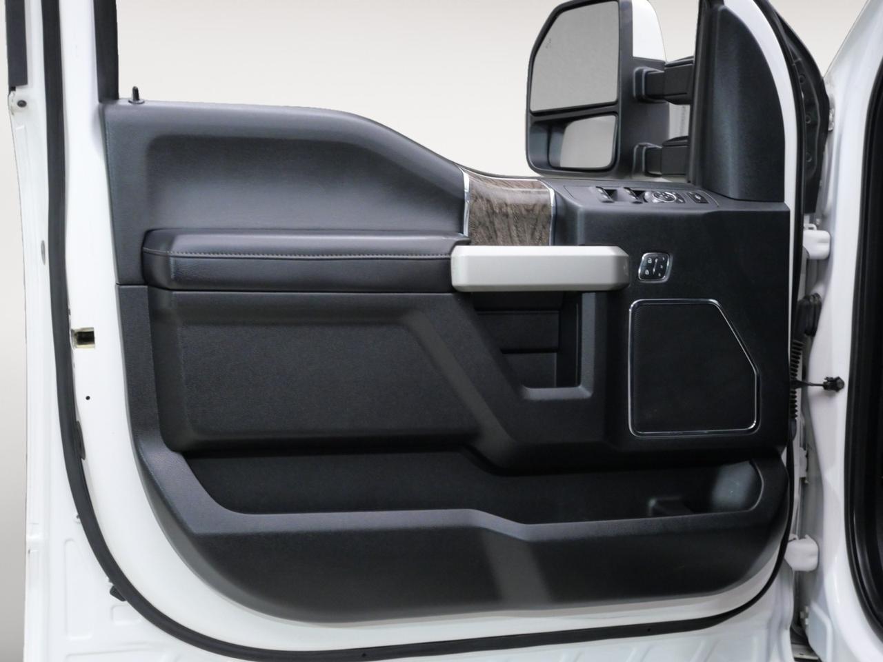 2019 Ford Super Duty F-250 Lariat Ultimate FX4 6.7L Power Stroke 4x4 Mansfield TX