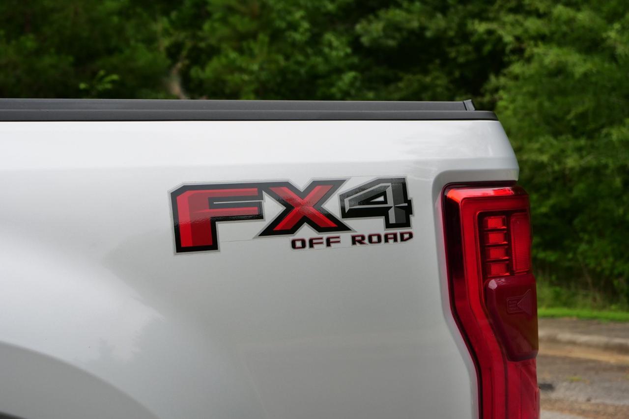 2019 Ford Super Duty F-250 Platinum 4X4 / Ultimate Package / 6.7L V8 Diesel! Lincolnton NC