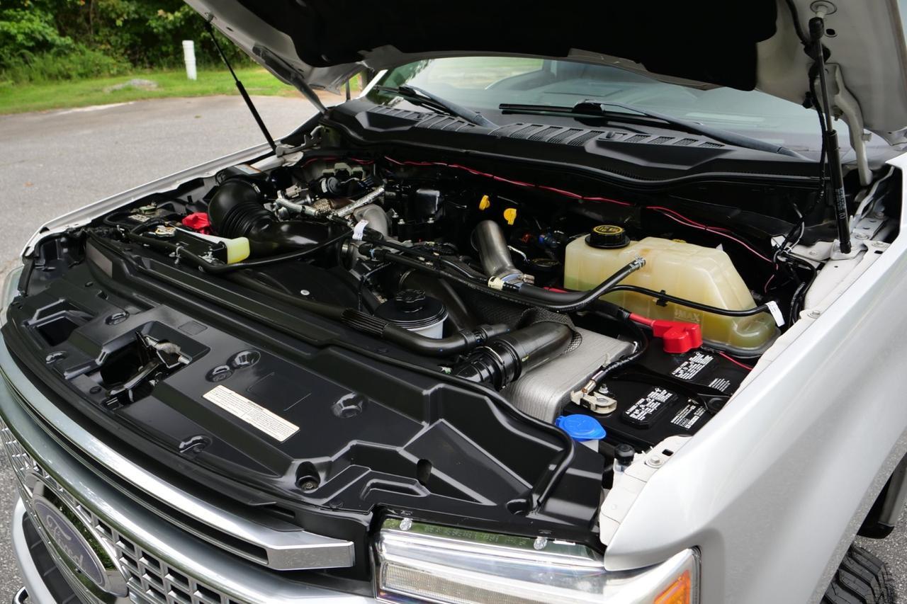 2019 Ford Super Duty F-250 Platinum 4X4 / Ultimate Package / 6.7L V8 Diesel! Lincolnton NC