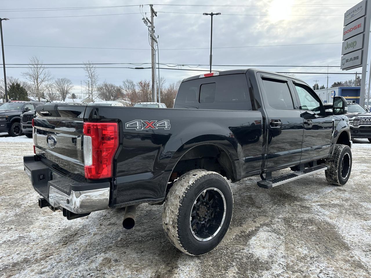 2019 Ford Super Duty F-250 SRW Redwater AB