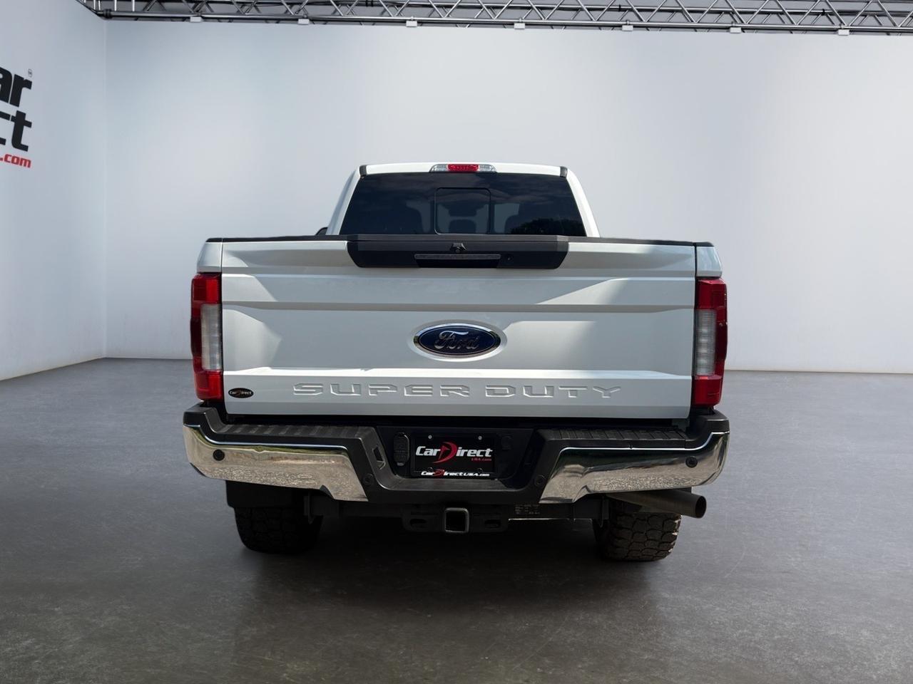 2019 Ford Super Duty F-250 SRW LARIAT, NEW 35 INCH TIRES, POWER RUNNING BOARDS, TOW PACKAGE, BACKUP CAMERA, PANORAMIC MOONROOF, BLIND SPOT ALERT, HEATED & VENTILATED SEATS, REAR POWER SLIDING WINDOW, ONLY 1 OWNER, CLEAN CERTIFIED CARFAX, RIDE THE RODE IN THIS F-250! Virginia Beach VA