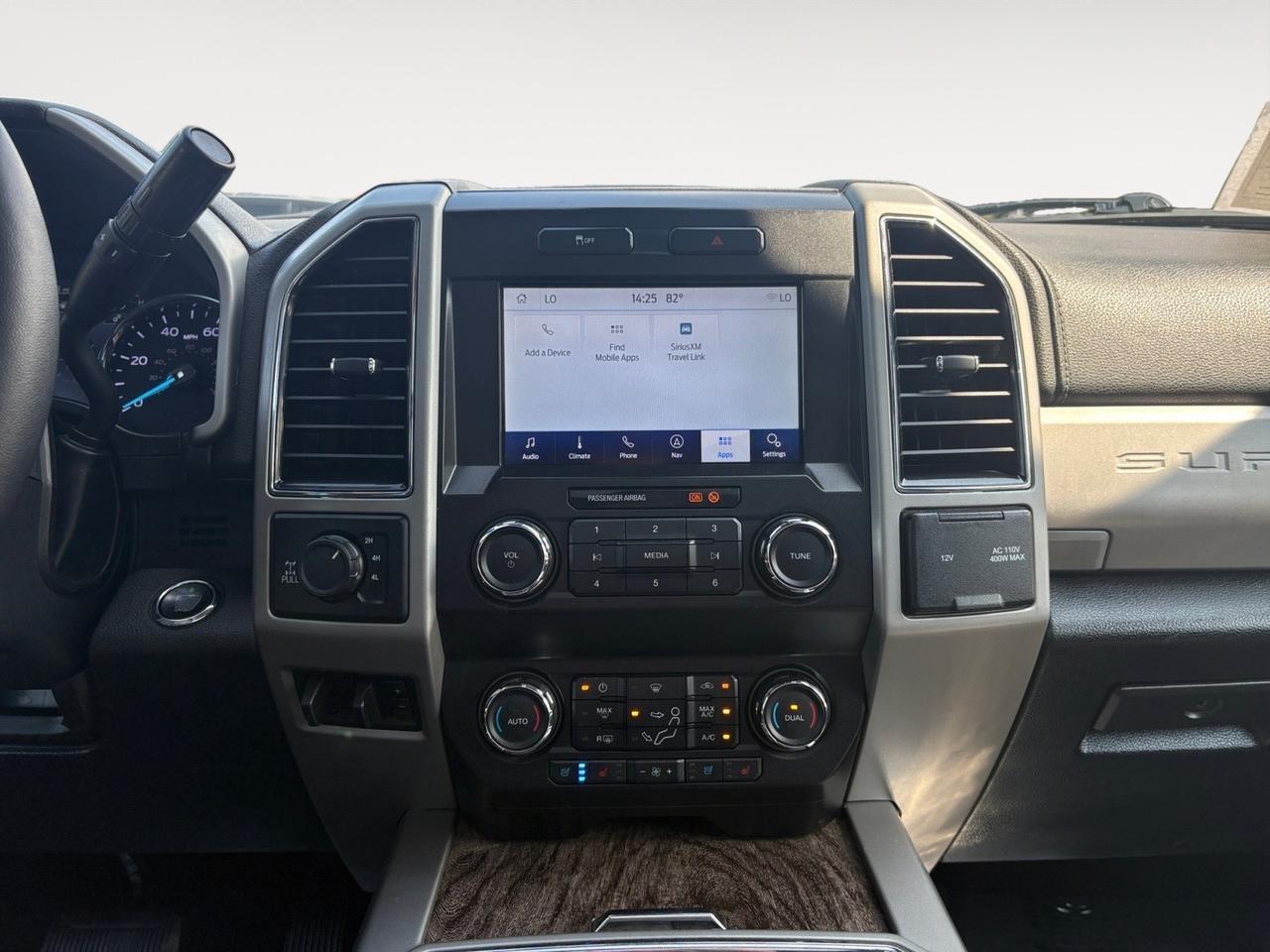 2019 Ford Super Duty F-250 SRW LARIAT, NEW 35 INCH TIRES, POWER RUNNING BOARDS, TOW PACKAGE, BACKUP CAMERA, PANORAMIC MOONROOF, BLIND SPOT ALERT, HEATED & VENTILATED SEATS, REAR POWER SLIDING WINDOW, ONLY 1 OWNER, CLEAN CERTIFIED CARFAX, RIDE THE RODE IN THIS F-250! Virginia Beach VA