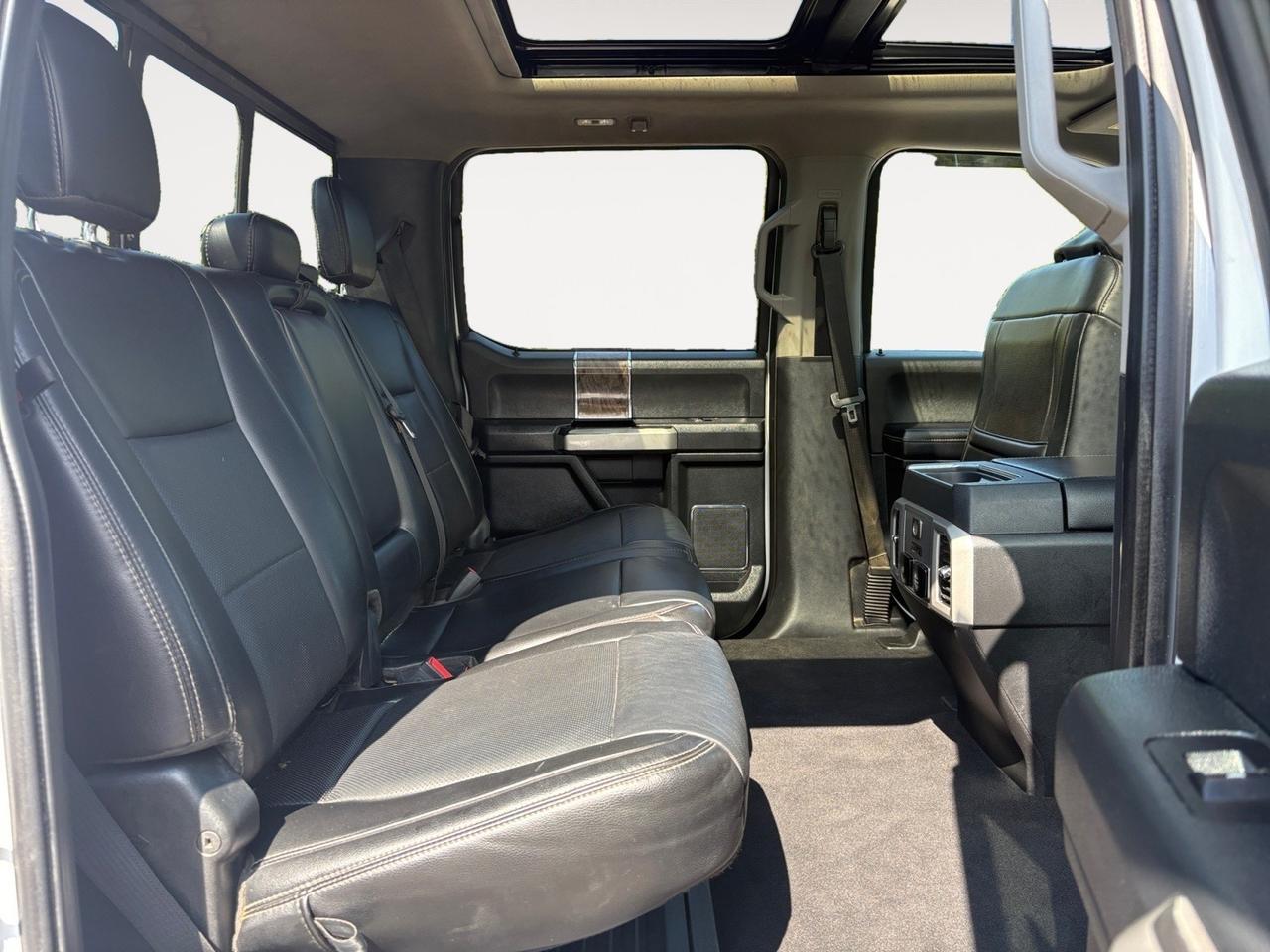 2019 Ford Super Duty F-250 SRW LARIAT, NEW 35 INCH TIRES, POWER RUNNING BOARDS, TOW PACKAGE, BACKUP CAMERA, PANORAMIC MOONROOF, BLIND SPOT ALERT, HEATED & VENTILATED SEATS, REAR POWER SLIDING WINDOW, ONLY 1 OWNER, CLEAN CERTIFIED CARFAX, RIDE THE RODE IN THIS F-250! Virginia Beach VA