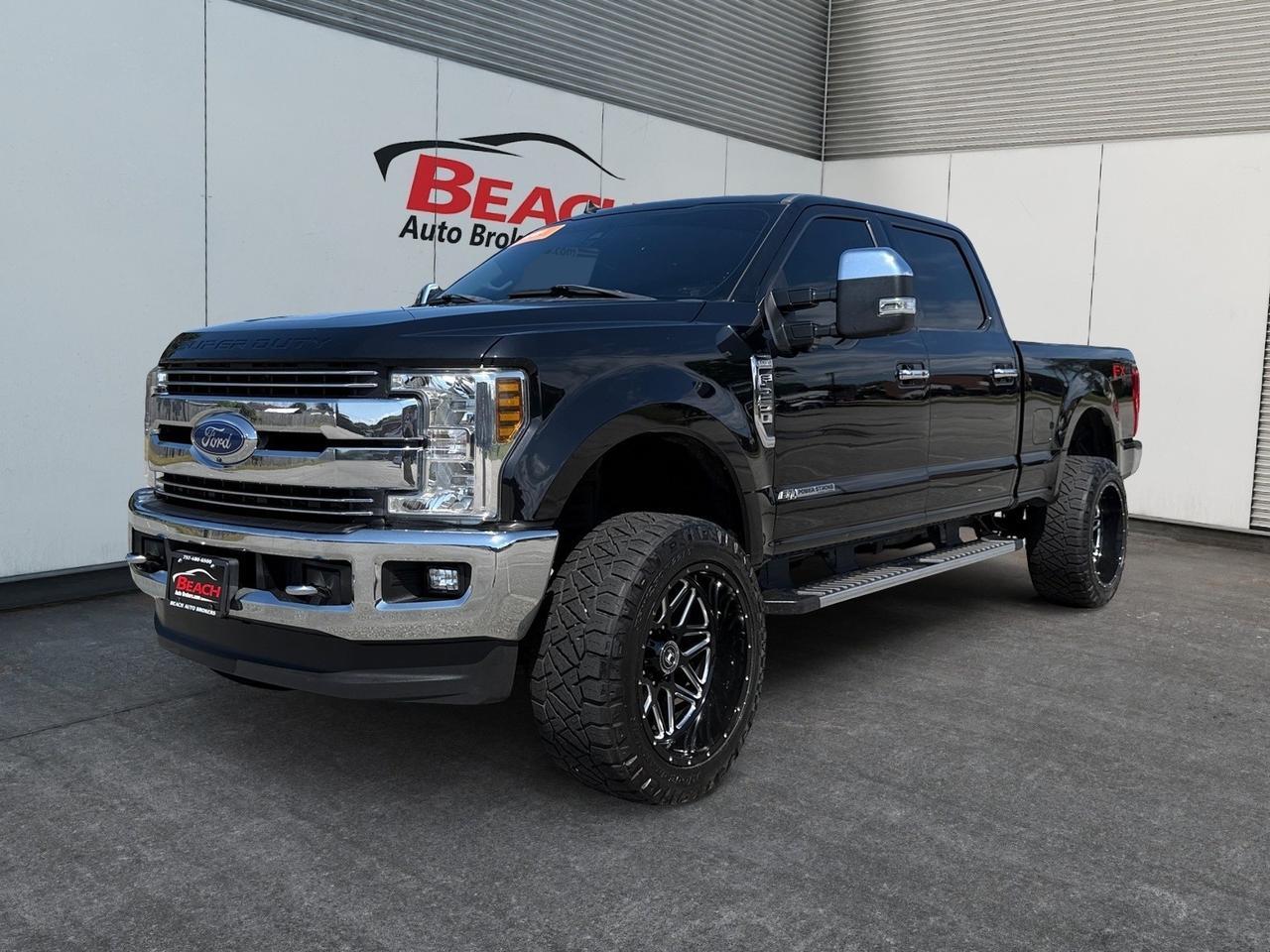 2019 Ford Super Duty F-250 SRW LARIAT, POWER MOONROOF TWIN PANEL, POWER SLIDING REAR WINDOW W/ DEFROSTER, HEATED AND POWERED MIRRORS, BACKUP CAMERA, TOW HOOKS, UNIVERSAL GARAGE DOOR OPENER, NAVIGATION, TAILGATE STEP, REMOTE KEYLESS ENTRY, SIRIUS XM, WIFI, COME AND CHECK OUT THIS G