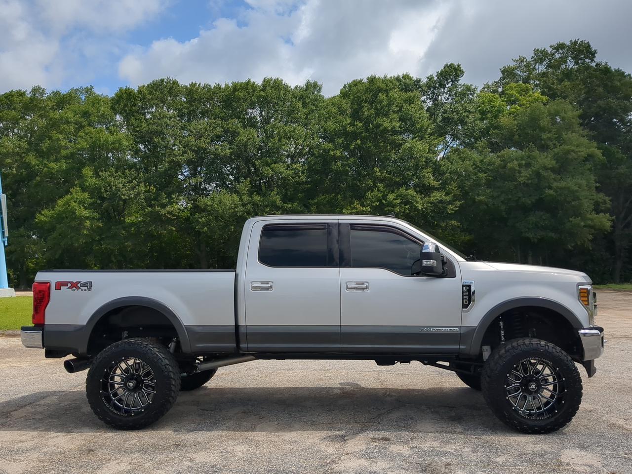 2019 Ford Super Duty F-250 SRW LARIAT
