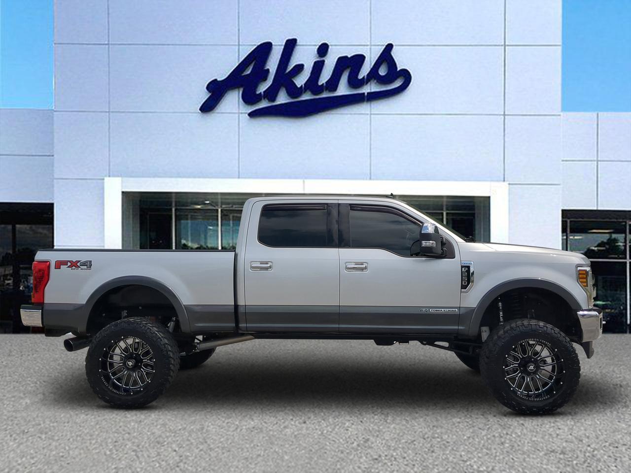 2019 Ford Super Duty F-250 SRW LARIAT