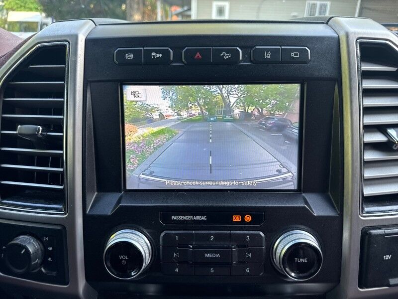 2019 Ford Super Duty F-250 SRW Platinum Crew Cab 4WD w/ Platinum Ultimate Package Arlington VA