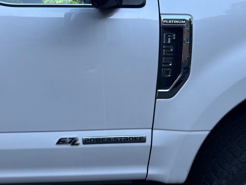 2019 Ford Super Duty F-250 SRW Platinum Crew Cab 4WD w/ Platinum Ultimate Package Arlington VA