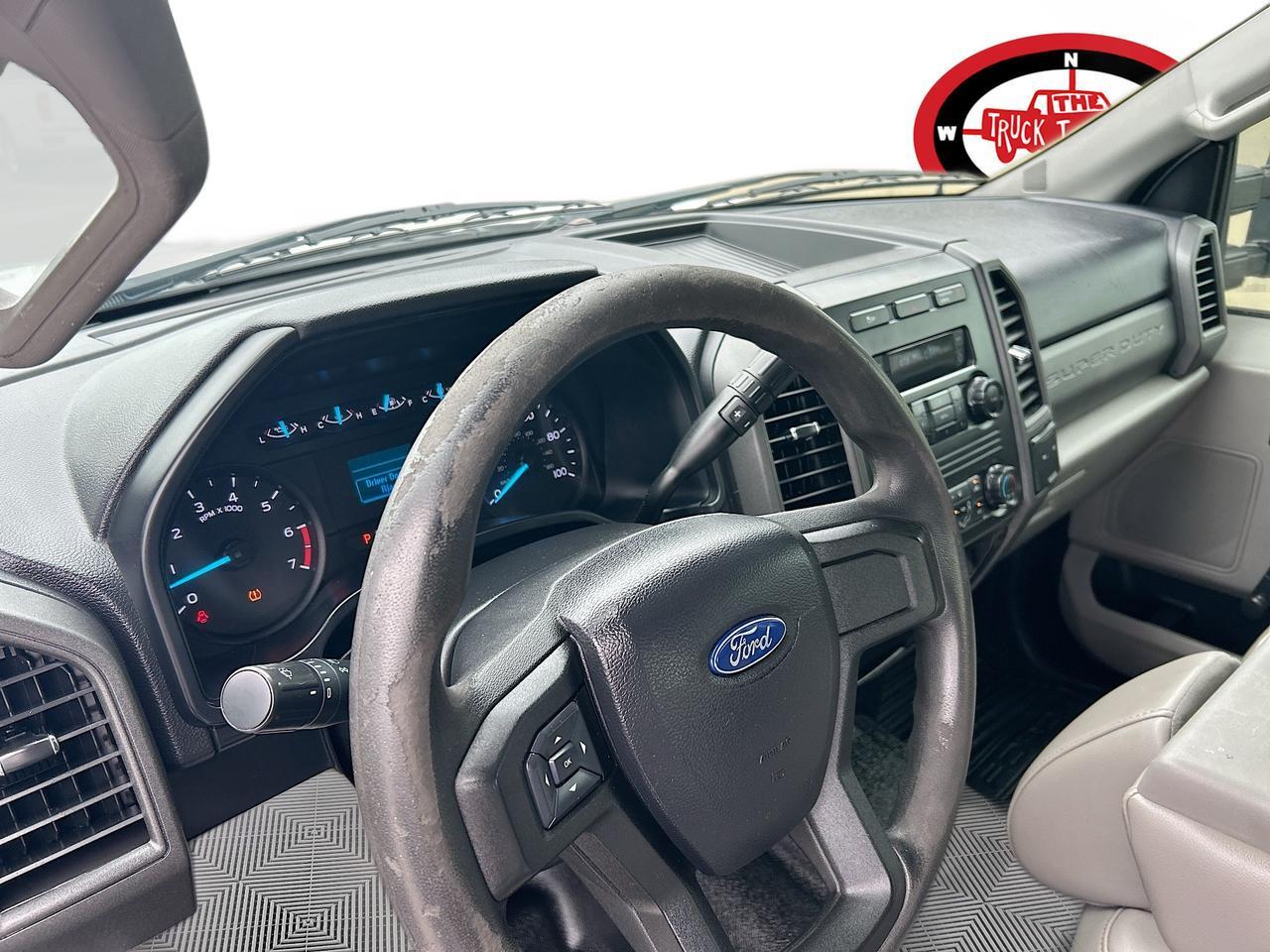 2019 Ford Super Duty F-250 SRW XL 4WD Crew Cab 8 Box Venice FL