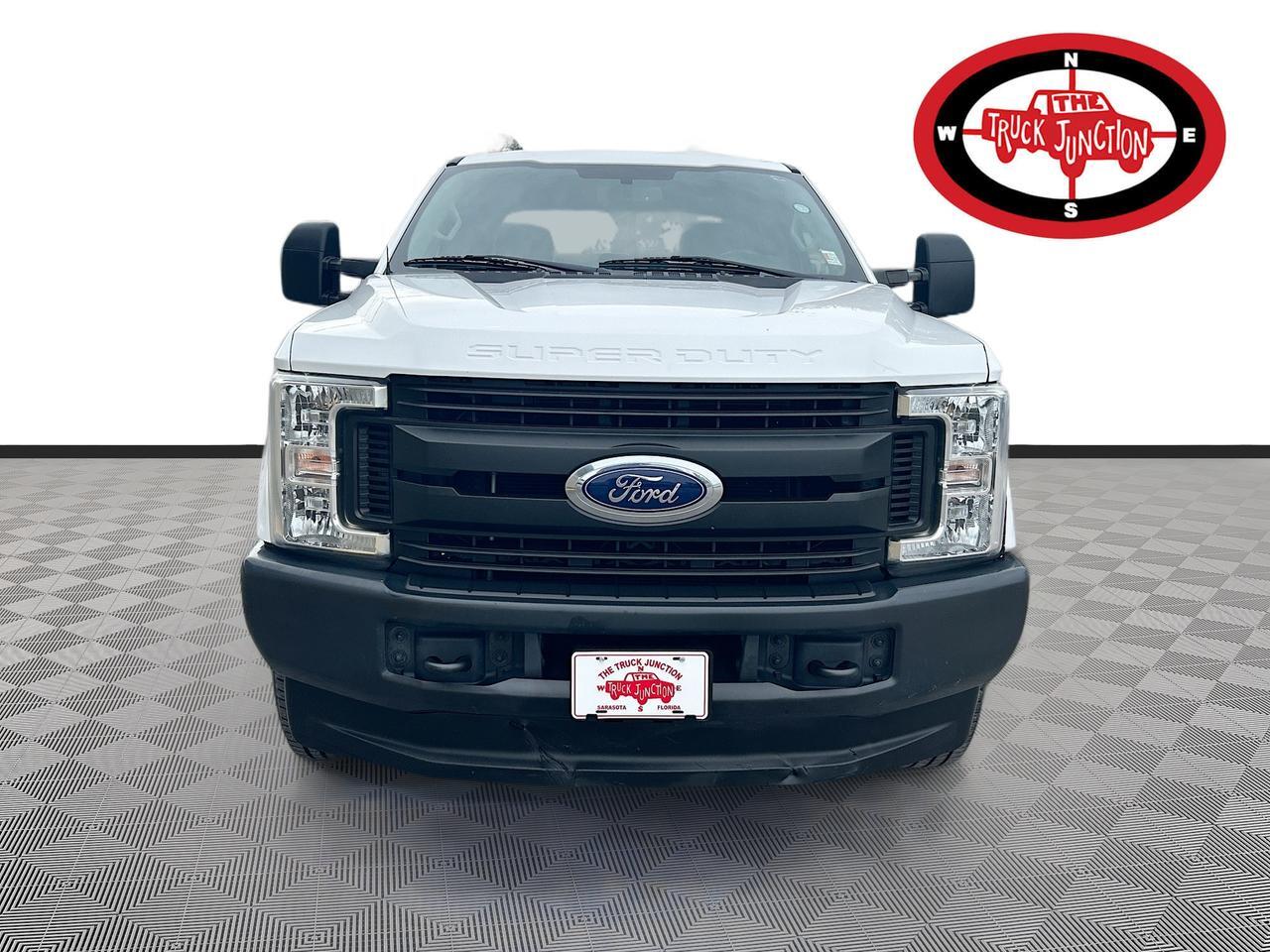 2019 Ford Super Duty F-250 SRW XL 4WD Crew Cab 8 Box Venice FL