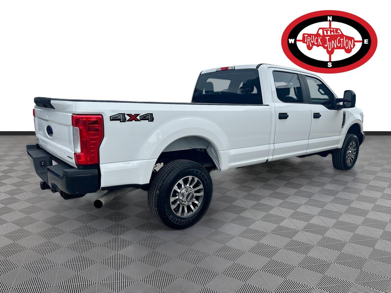 2019 Ford Super Duty F-250 SRW XL 4WD Crew Cab 8 Box Venice FL