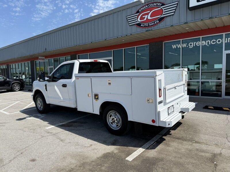 2019 Ford Super Duty F-250 Utility XL Collinsville OK