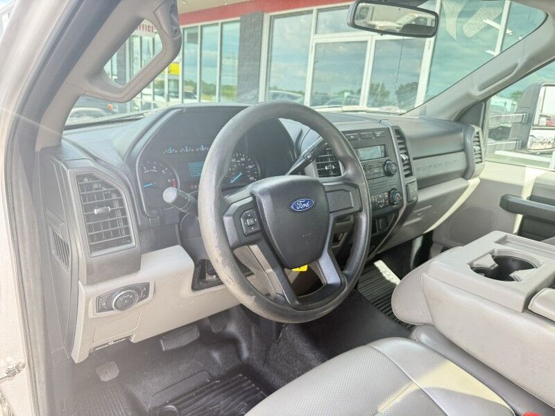 2019 Ford Super Duty F-250 Utility w/ Lift 29k mi's XL Collinsville OK