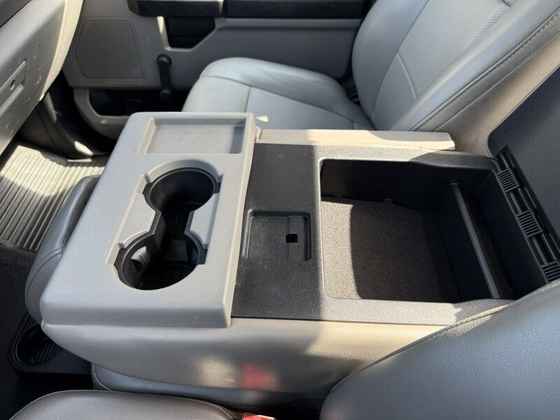 2019 Ford Super Duty F-250 Utility w/ Lift XL Collinsville OK