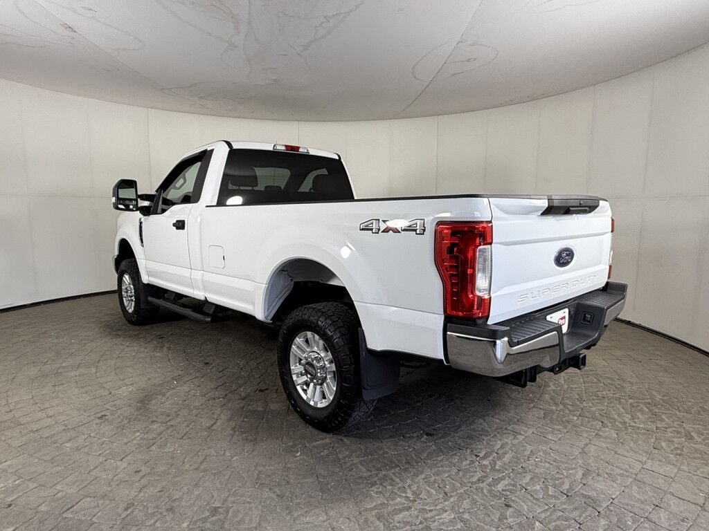 2019 Ford Super Duty F-250 XL 4WD Reg Cab STX Maumee OH