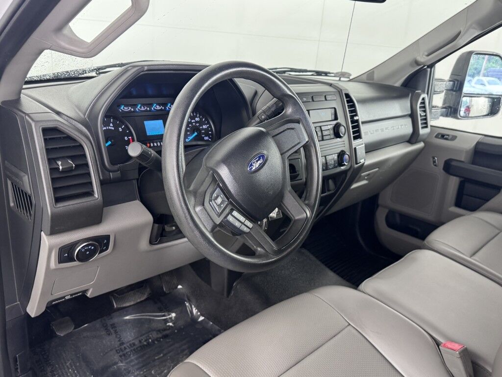 2019 Ford Super Duty F-250 XL w/Knapheide Box Maumee OH