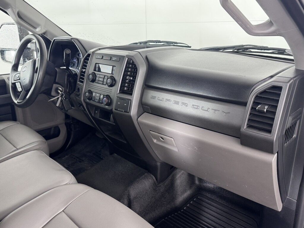 2019 Ford Super Duty F-250 XL w/Knapheide Box Maumee OH