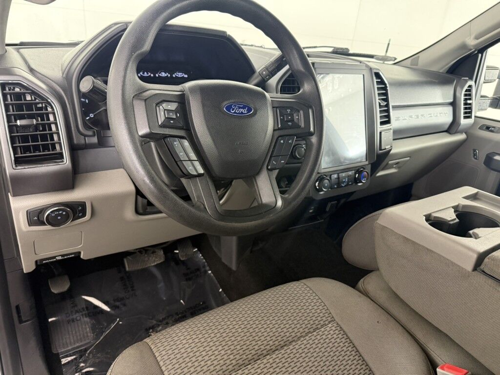 2019 Ford Super Duty F-250 XLT 4WD Crew Cab 8' Box 6.7L Diesel Maumee OH