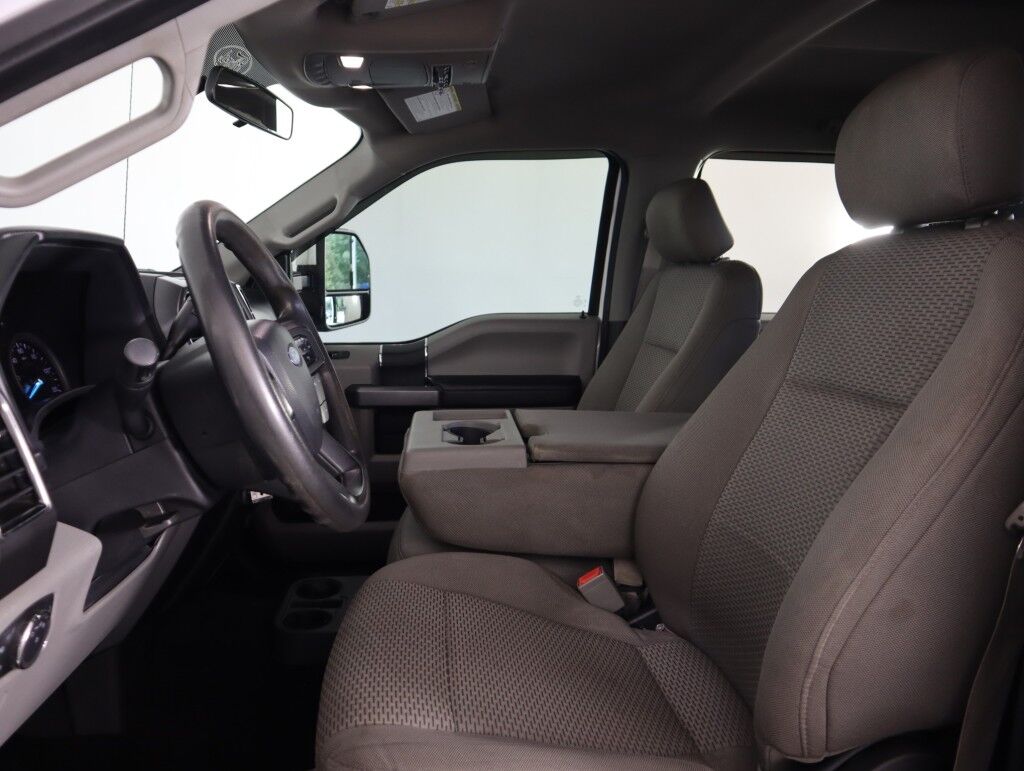 2019 Ford Super Duty F-250 XLT 4WD Crew Cab w/Navigation Maumee OH