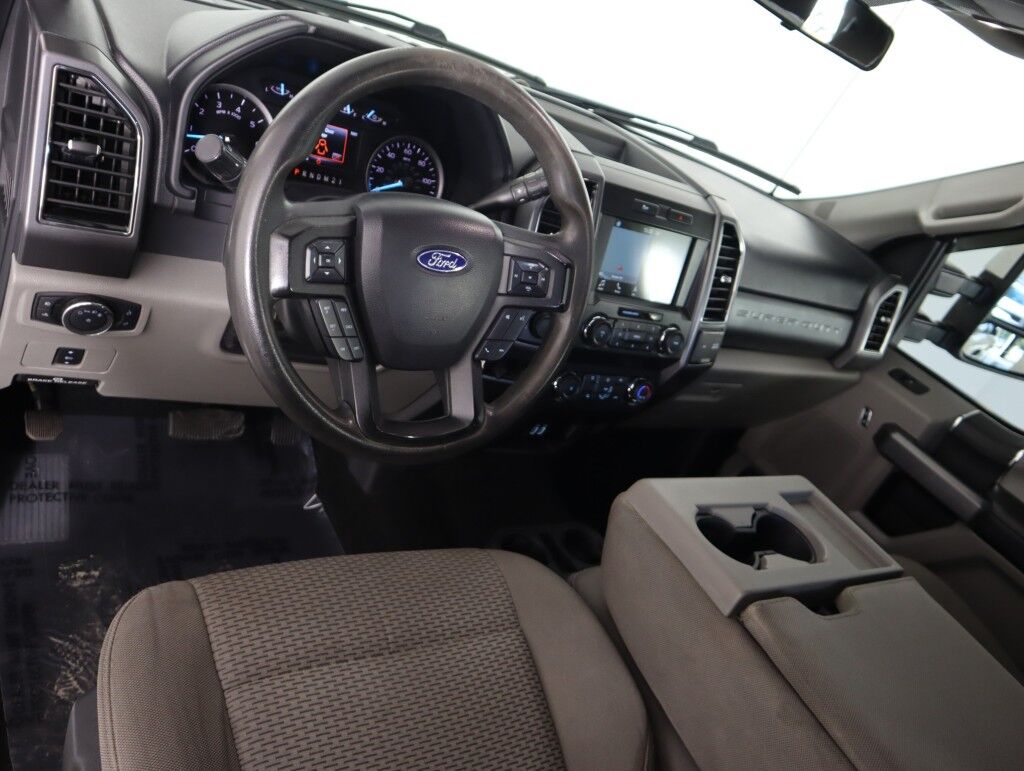 2019 Ford Super Duty F-250 XLT 4WD Crew Cab w/Navigation Maumee OH