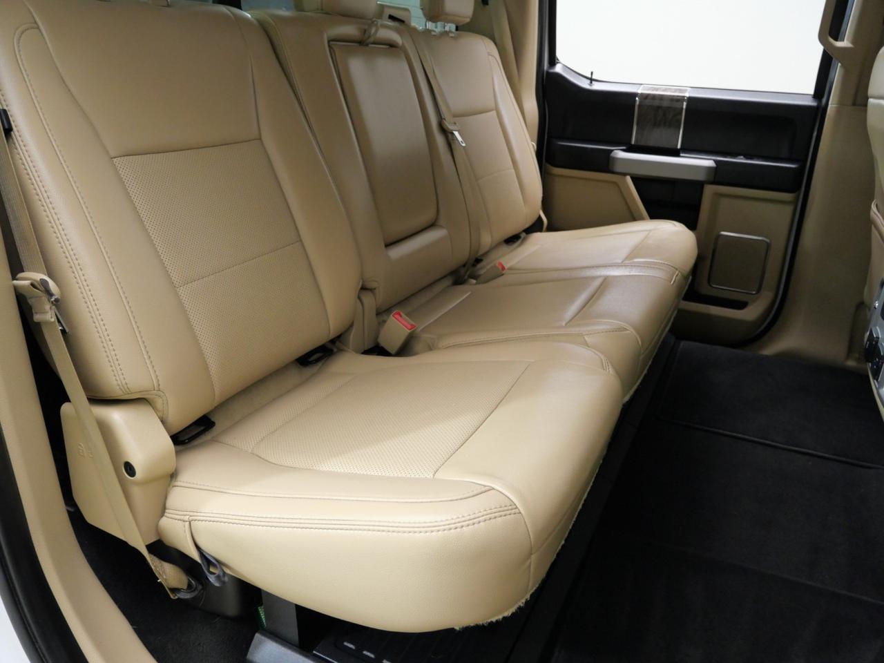2019 Ford Super Duty F-350 DRW Lariat FX4 6.7L Power Stroke 4x4 Mansfield TX