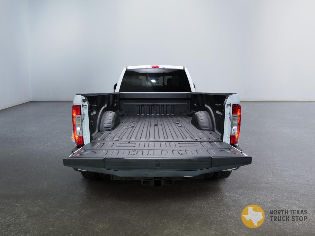 2019 Ford Super Duty F-350 DRW Lariat FX4 6.7L Power Stroke 4x4 Mansfield TX