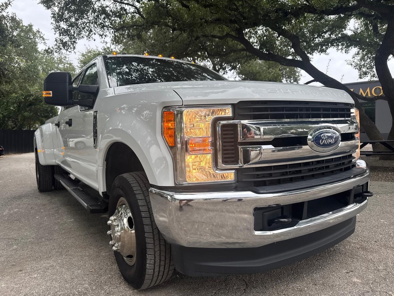 2019 Ford Super Duty F-350 DRW XLT Spring Branch TX