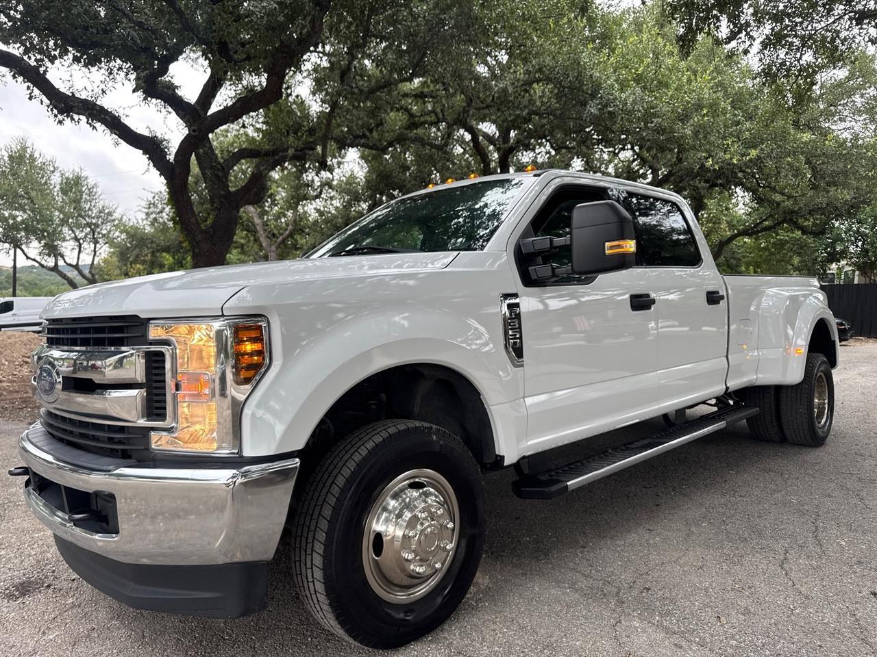 2019 Ford Super Duty F-350 DRW XLT Spring Branch TX