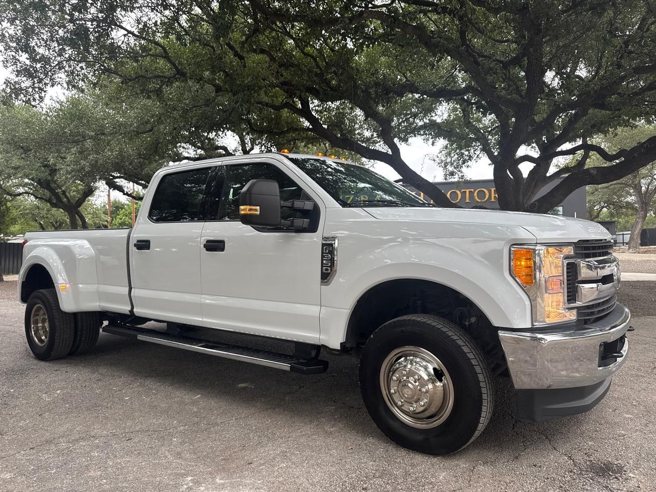 2019 Ford Super Duty F-350 DRW XLT Spring Branch TX