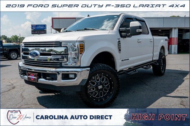 2019 Ford Super Duty F-350 LARIAT 4X4 / Wheels & Tires Upgrade / Diesel!